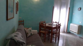Proietti Savina-Appartamento con terrazza vista mare